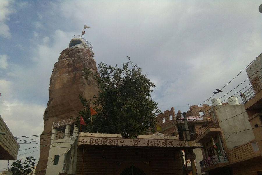 अधरशिला मंदिर, जोधपुर:(Adharshila Mandir, Jodhpur)